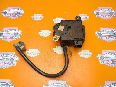 Блок управления АКБ MERCEDES-BENZ E-класс W211/S211 (2002 - 2006) &mdash; Разборка Мерседес