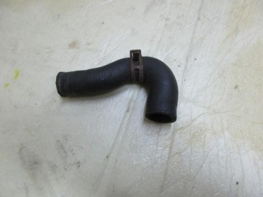 Патрубок ОЖ MERCEDES-BENZ S-класс W220 (1998 - 2005) — Разборка Мерседес