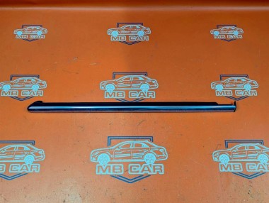 Молдинг заднего стекла MERCEDES-BENZ GL-класс X164 рестайлинг (2009 - 2012) — Разборка Мерседес