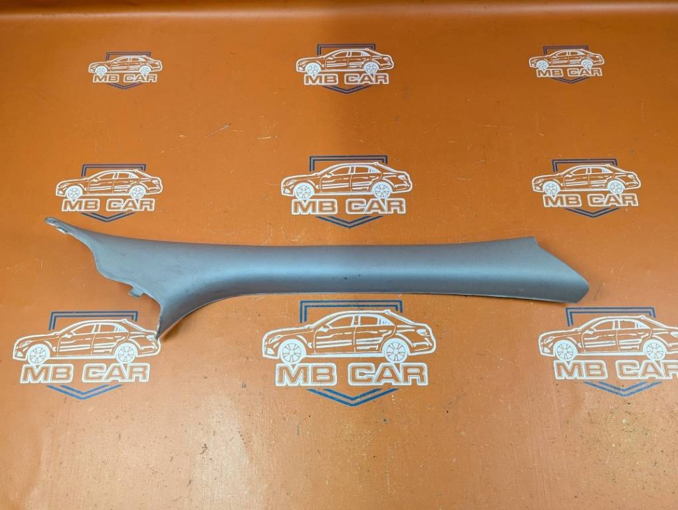 Накладка передней стойки MERCEDES-BENZ R-класс W251 (2005 - 2007) фото 1 — Разборка Мерседес