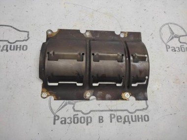 Маслоотражатель MERCEDES-BENZ CLS-класс C219 (2004 - 2008) — Разборка Мерседес