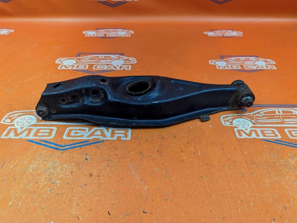 Рычаг задней стойки (лодка) MERCEDES-BENZ C-класс W203/S203/CL203 (2000 - 2004) фото 1 — Разборка Мерседес