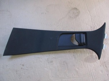 Накладка средней стойки MERCEDES-BENZ C-класс W205/S205/C205/A205 (2014 - 2018) — Разборка Мерседес