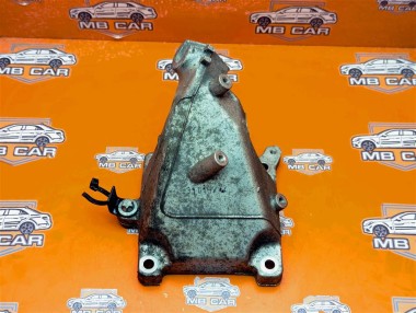 Лапа правая MERCEDES-BENZ GLE-класс W166 (2015 - 2018) — Разборка Мерседес