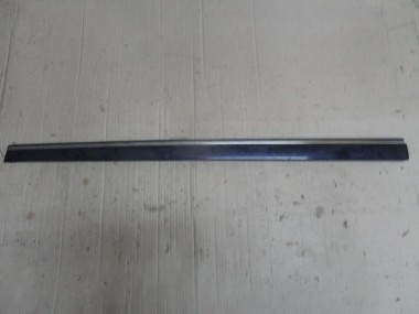 Молдинг двери MERCEDES-BENZ C-класс W203/S203/CL203 (2000 - 2004) — Разборка Мерседес