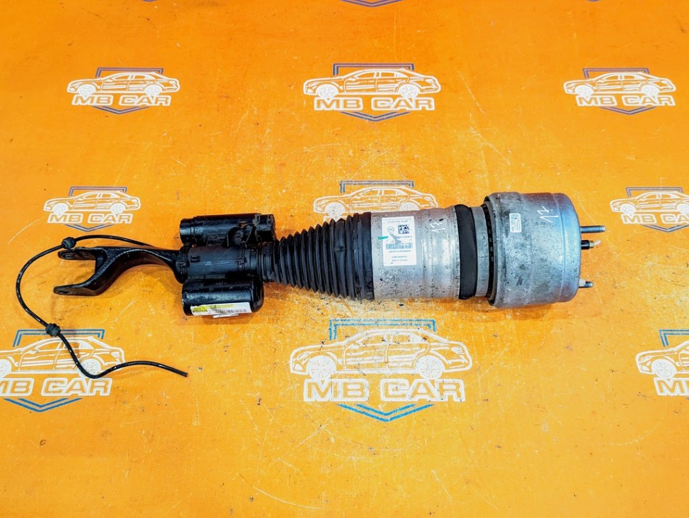 Пневмостойка передняя MERCEDES-BENZ E-класс W213/S213/C238/A238 (2016 - 2021) фото 1 — Разборка Мерседес