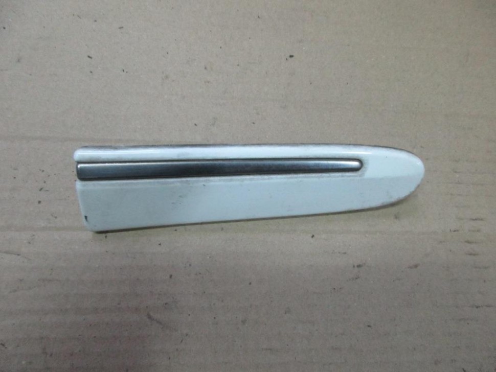 Молдинг крыла правый MERCEDES-BENZ E-класс W211/S211 (2002 - 2006) фото 1 — Разборка Мерседес