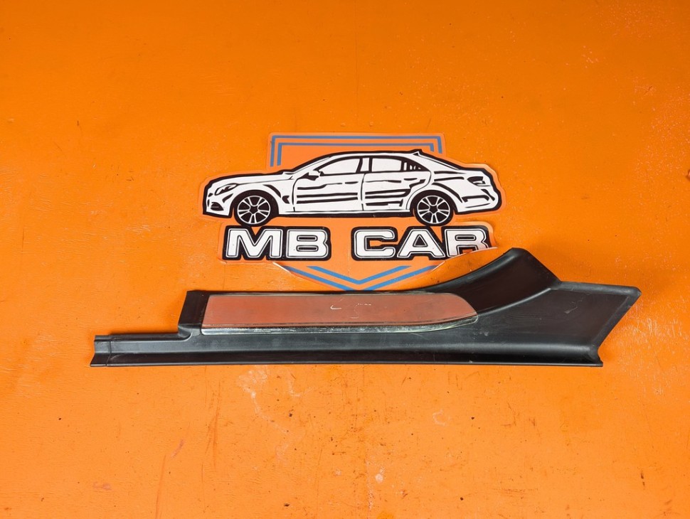 Накладка порога внутренняя MERCEDES-BENZ S-класс W220 (1998 - 2005) фото 1 &mdash; Разборка Мерседес