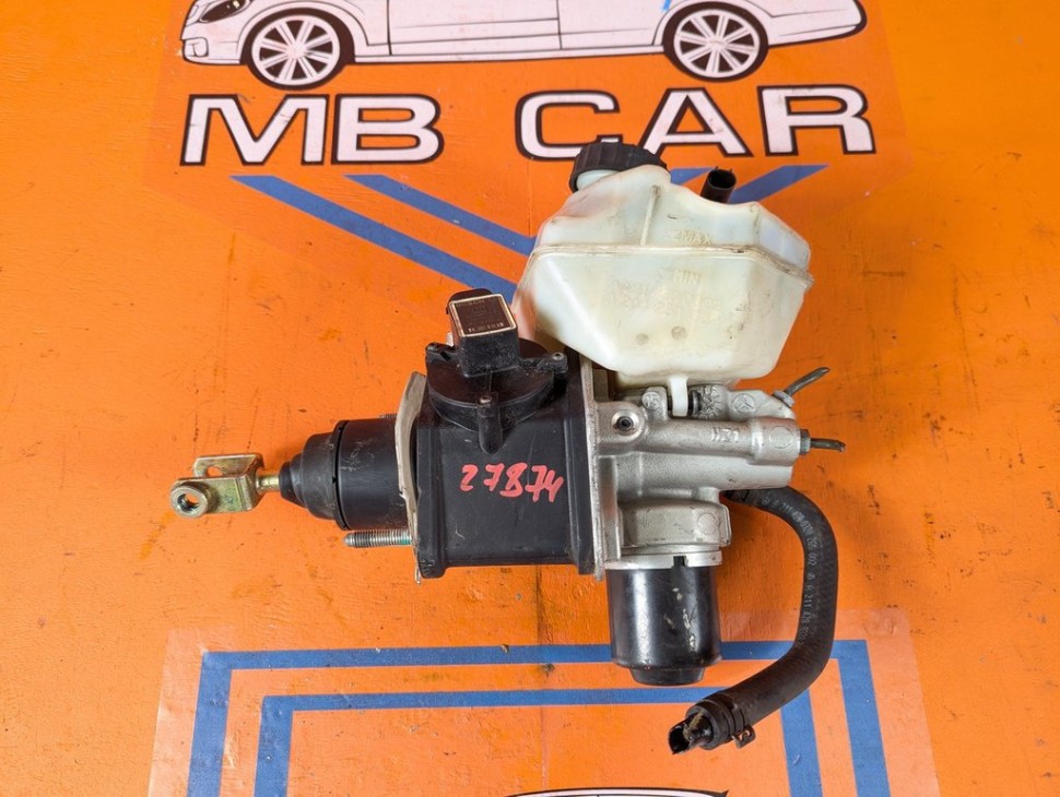 Главный тормозной цилиндр MERCEDES-BENZ E-класс W211/S211 (2002 - 2006) фото 1 &mdash; Разборка Мерседес