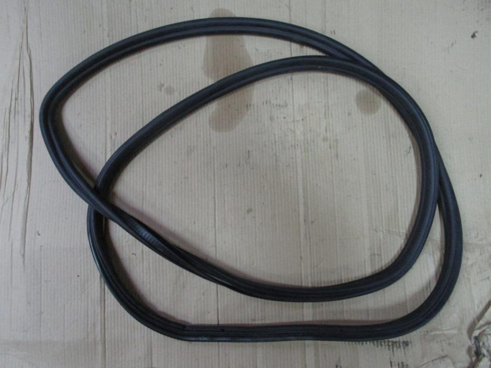 Уплотнитель дверного проема ( на кузове ) MERCEDES-BENZ Vito W639 рестайлинг (2010 - 2014) фото 1 — Разборка Мерседес