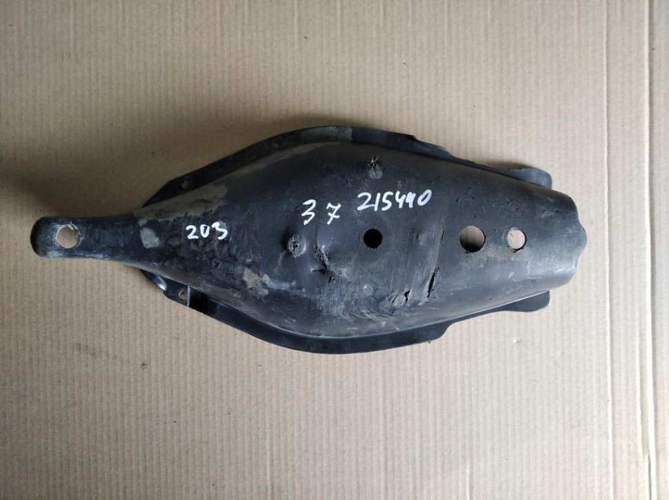 Кожух заднего рычага (лодки) MERCEDES-BENZ C-класс W203/S203/CL203 (2000 - 2004) фото 1 &mdash; Разборка Мерседес