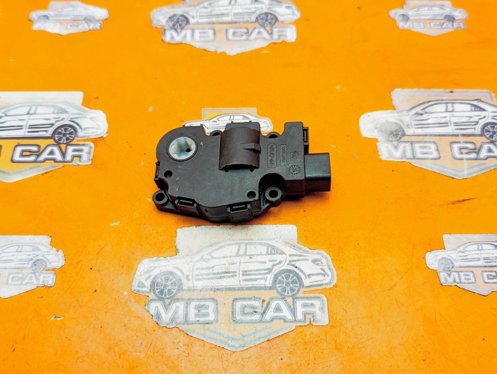 Сервоприводы печки MERCEDES-BENZ E-класс W212/S212/C207/A207 рестайлинг (2013 - 2016) фото 1 &mdash; Разборка Мерседес