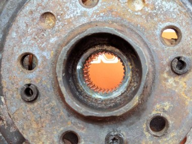 Кулак поворотный передний левый MERCEDES-BENZ M-класс W164 (2005 - 2008) — Разборка Мерседес