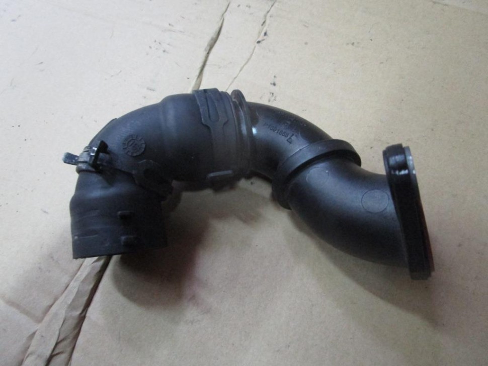 Трубка клапана ЕГР MERCEDES-BENZ C-класс W205/S205/C205/A205 (2014 - 2018) фото 1 — Разборка Мерседес