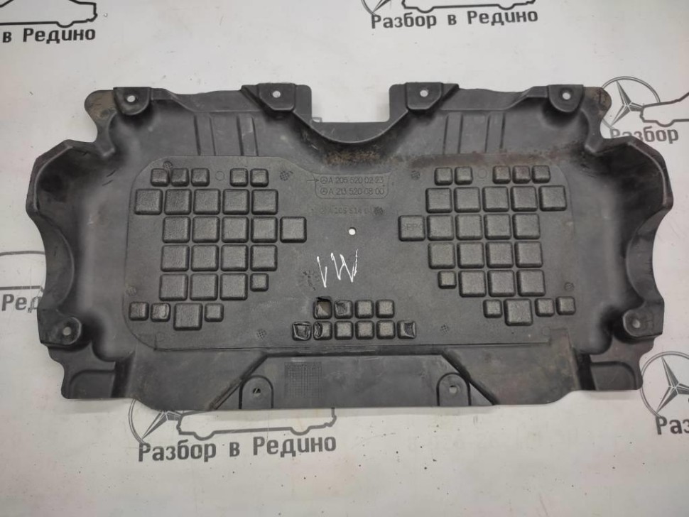 Защита двигателя MERCEDES-BENZ C-класс W205/S205/C205/A205 (2014 - 2018) фото 1 — Разборка Мерседес