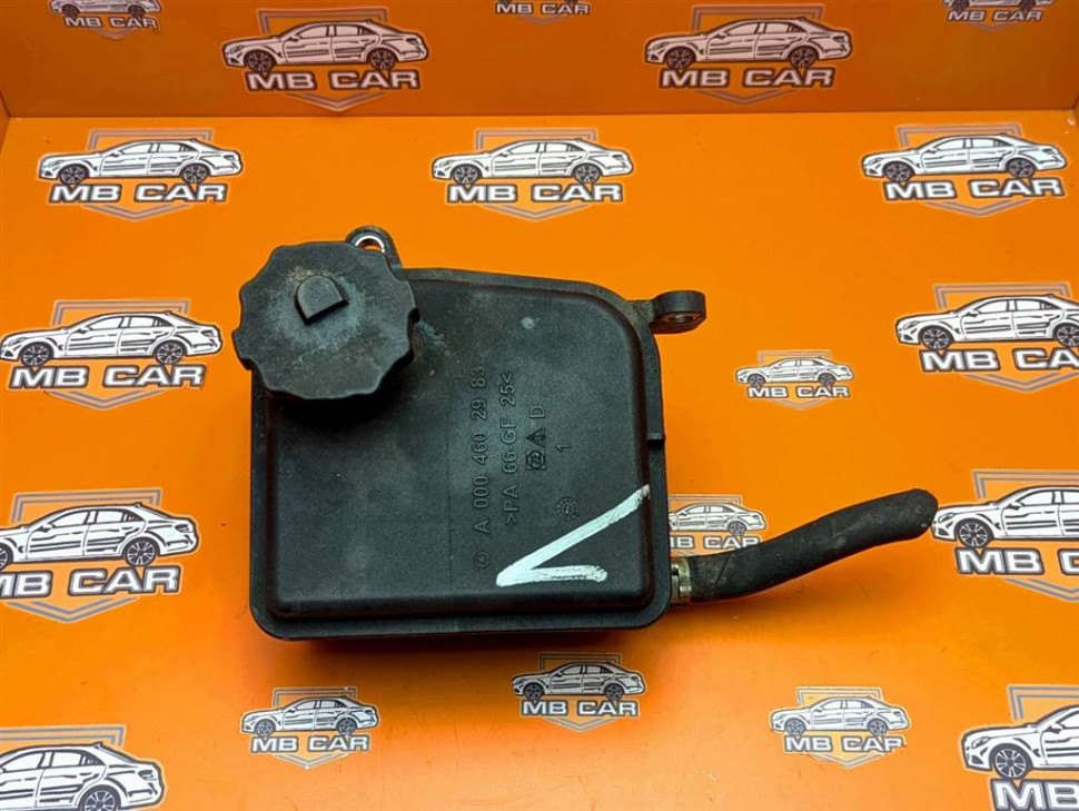 Бачок ГУРа MERCEDES-BENZ C-класс W204/S204/С204 рестайлинг (2011 - 2015) фото 1 — Разборка Мерседес