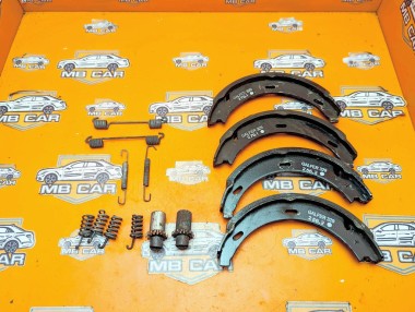 Колодки ручника ( комплект ) MERCEDES-BENZ C-класс W203/S203/CL203 (2000 - 2004) — Разборка Мерседес