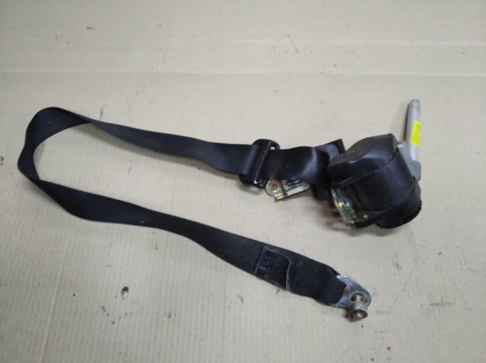 Ремень безопасности передний правый MERCEDES-BENZ E-класс W124/S124/C124/A124 (1984 - 1997) фото 1 — Разборка Мерседес