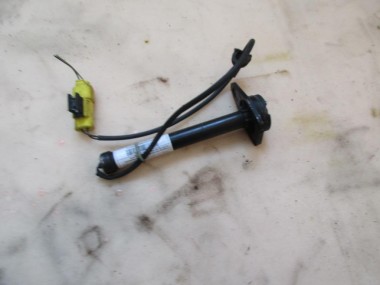 Пиропатрон капота MERCEDES-BENZ C-класс W205/S205/C205/A205 (2014 - 2018) — Разборка Мерседес