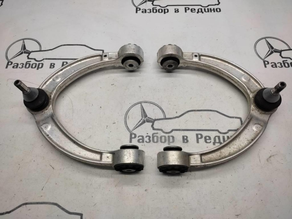 Рычаг передний верхний MERCEDES-BENZ GLS-класс X166 (2015 - 2019) фото 1 — Разборка Мерседес
