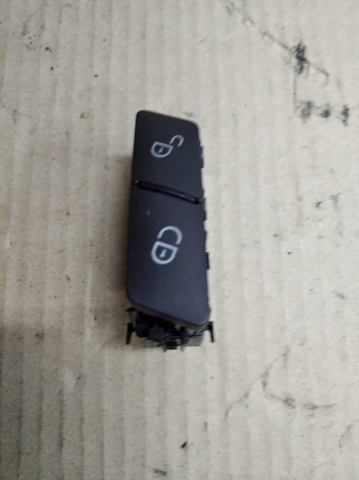 Кнопка центрального замка MERCEDES-BENZ GLE-класс AMG W166 (2015 - 2019) фото 1 — Разборка Мерседес