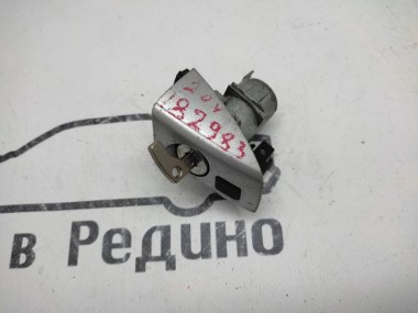 Личинки дверей MERCEDES-BENZ C-класс W204/S204 (2006 - 2011) — Разборка Мерседес