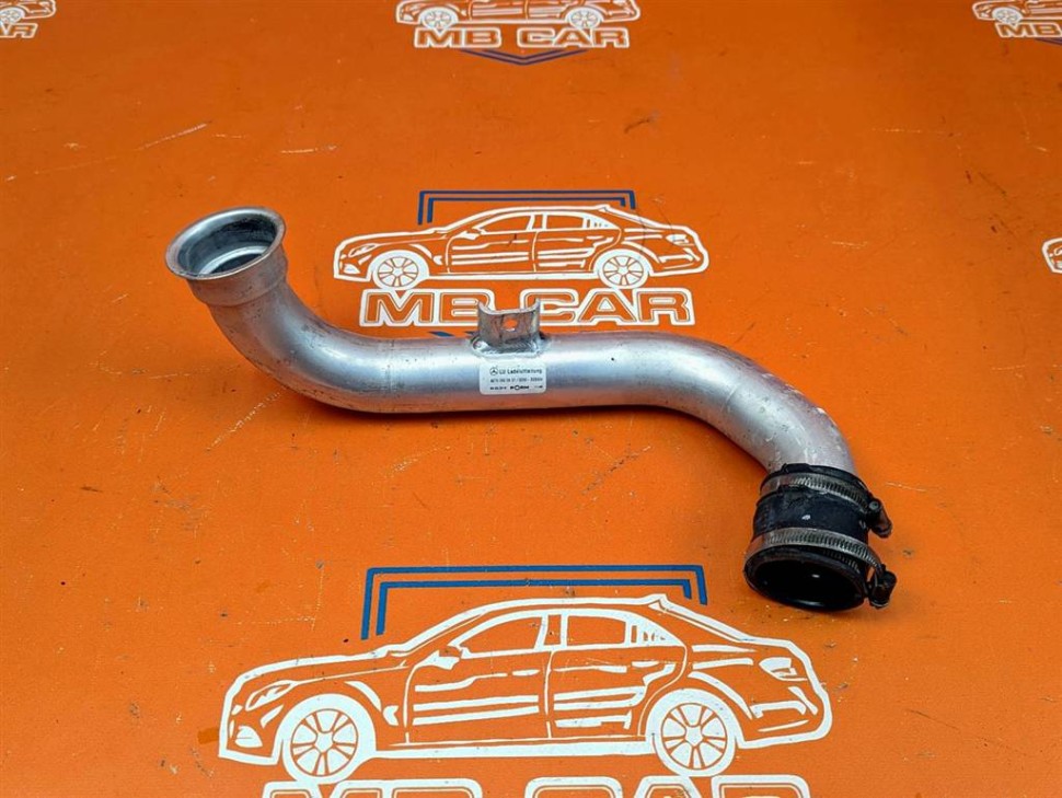 Патрубок интеркулера MERCEDES-BENZ SL-класс R231 рестайлинг (2016 - 2020) фото 1 — Разборка Мерседес