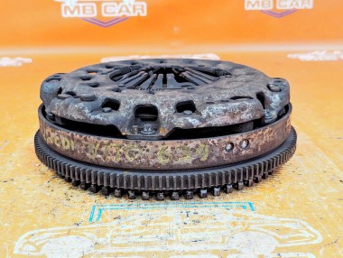 Маховик МКПП MERCEDES-BENZ V-класс W639 (2003 - 2014) — Разборка Мерседес