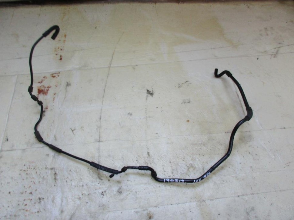 Трубка вакуумная MERCEDES-BENZ GLE-класс W166 (2015 - 2018) фото 1 — Разборка Мерседес