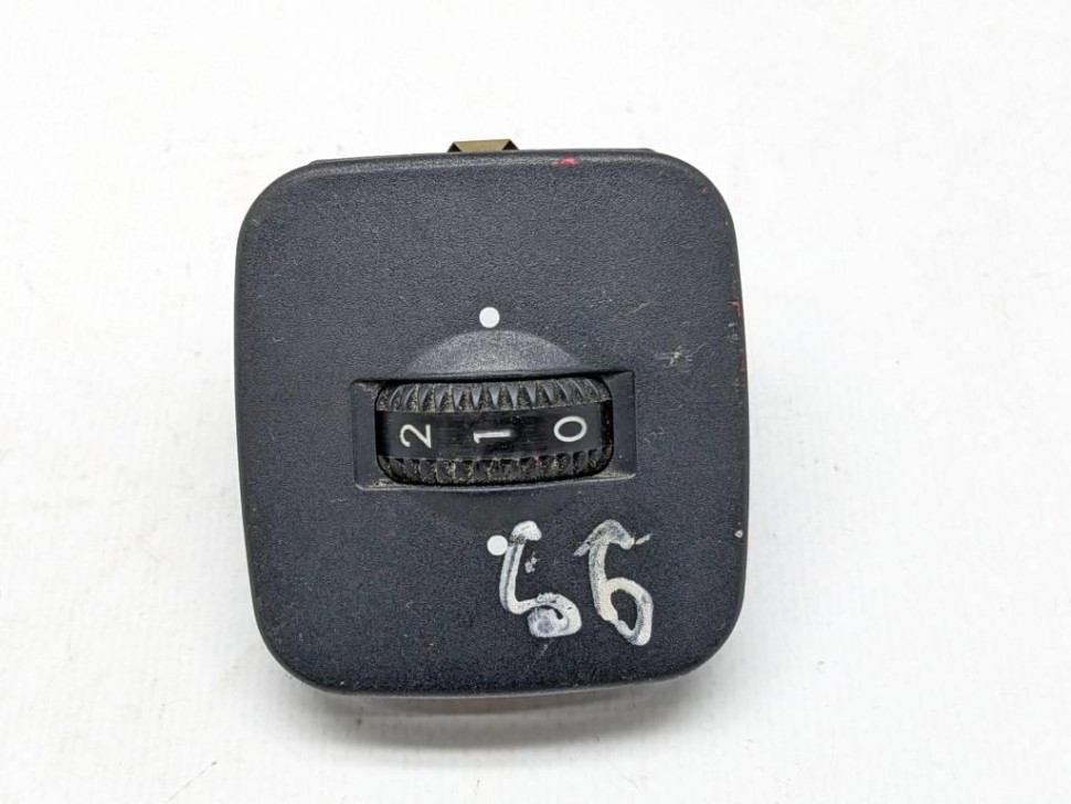 Кнопка MERCEDES-BENZ S-класс W220 (1998 - 2005) фото 1 — Разборка Мерседес