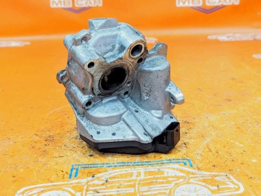 Клапан EGR MERCEDES-BENZ C-класс W204/S204 (2006 - 2011) — Разборка Мерседес