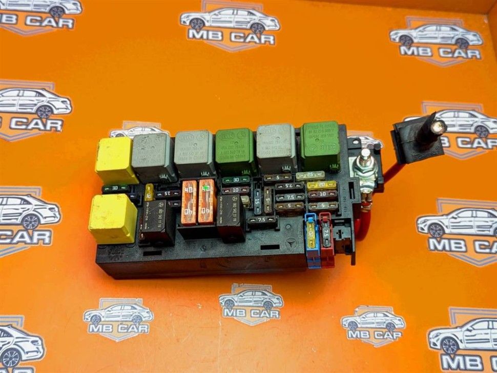 Блок предохранителей MERCEDES-BENZ M-класс W164 рестайлинг (2008 - 2011) фото 1 — Разборка Мерседес