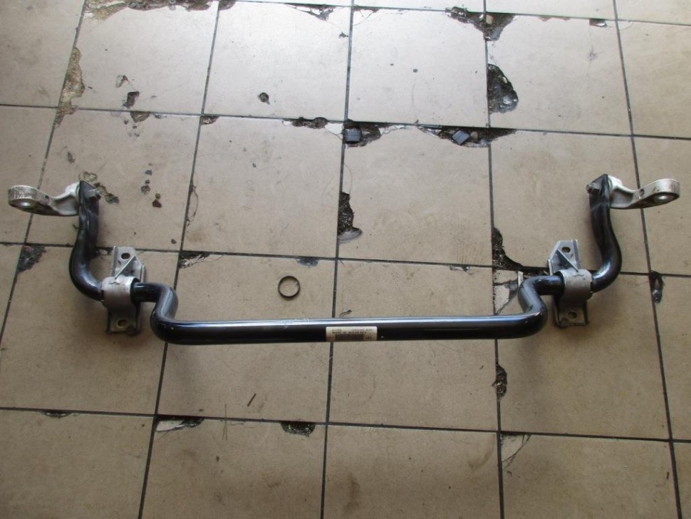 Стабилизатор передний MERCEDES-BENZ C-класс W205/S205/C205/A205 (2014 - 2018) фото 1 — Разборка Мерседес
