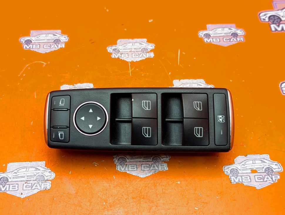 Блок кнопок стеклоподъемников MERCEDES-BENZ C-класс W204/S204 (2006 - 2011) фото 1 — Разборка Мерседес