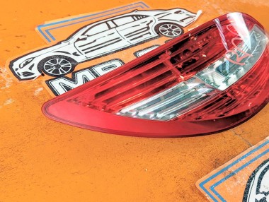 Фонарь задний левый MERCEDES-BENZ R-класс W251 рестайлинг 2 (2010 - 2017) &mdash; Разборка Мерседес