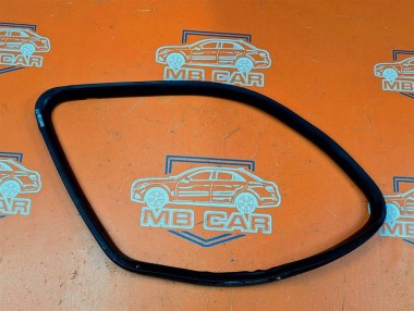 Уплотнитель стекла MERCEDES-BENZ GL-класс X164 рестайлинг (2009 - 2012) — Разборка Мерседес