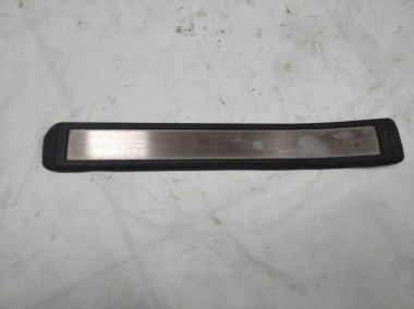 Накладка порога внутренняя MERCEDES-BENZ E-класс W211/S211 (2002 - 2006) — Разборка Мерседес