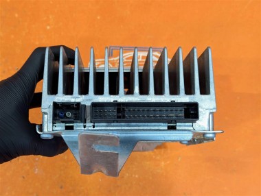 Усилитель звука MERCEDES-BENZ M-класс W164 (2005 - 2008) — Разборка Мерседес