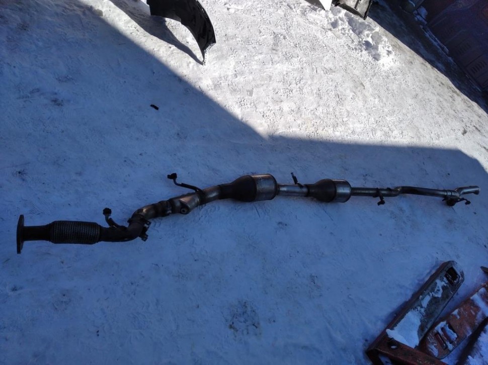 Глушитель MERCEDES-BENZ V-класс W447 (2014 - 2025) фото 1 — Разборка Мерседес