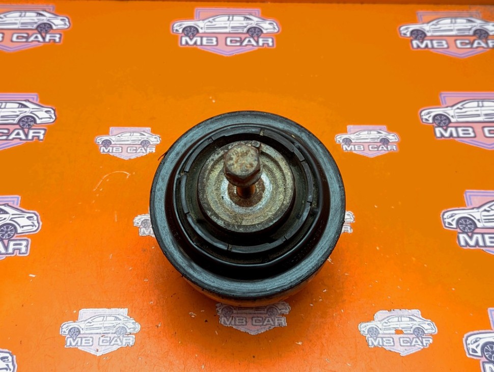 Опора двигателя MERCEDES-BENZ E-класс W210/S210 (1995 - 1999) фото 1 — Разборка Мерседес