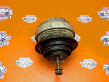 Опора двигателя MERCEDES-BENZ E-класс W210/S210 (1995 - 1999) — Разборка Мерседес