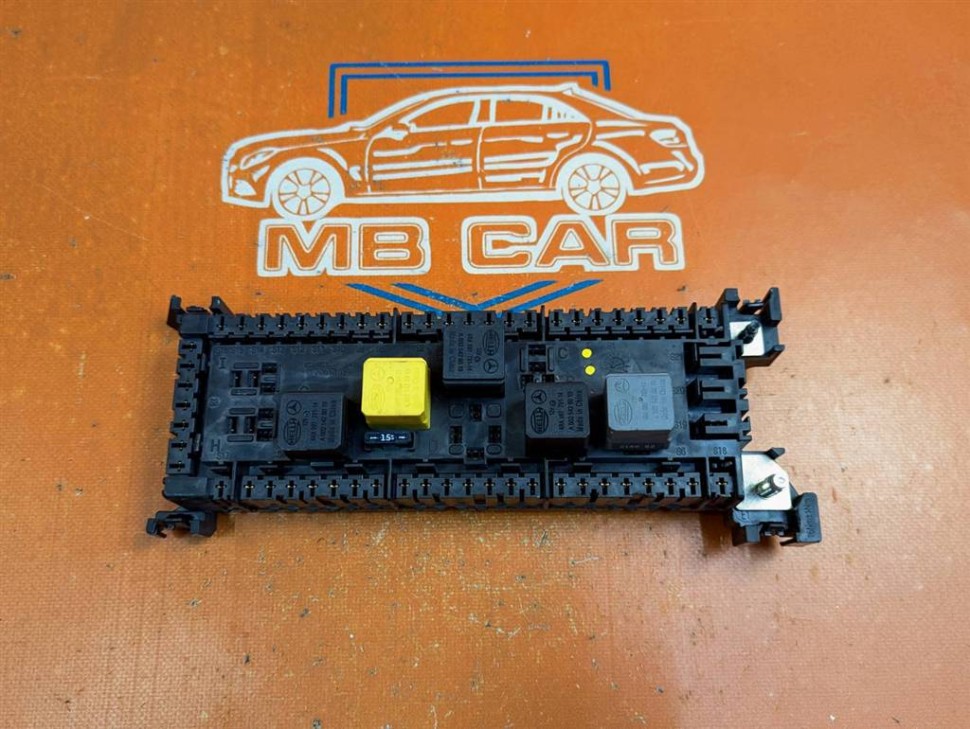 Блок предохранителей MERCEDES-BENZ GL-класс X166 (2012 - 2016) фото 1 — Разборка Мерседес
