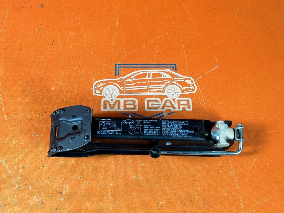 Домкрат MERCEDES-BENZ E-класс W211/S211 (2002 - 2006) фото 1 &mdash; Разборка Мерседес