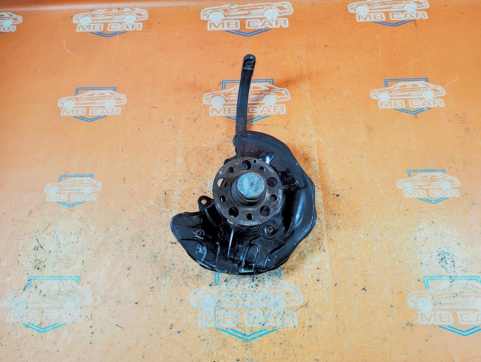 Кулак поворотный передний правый MERCEDES-BENZ E-класс W211/S211 (2002 - 2006) фото 1 — Разборка Мерседес