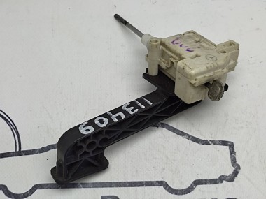 Активатор люка бака MERCEDES-BENZ CLK-класс C209/W209 (2002 - 2005) — Разборка Мерседес