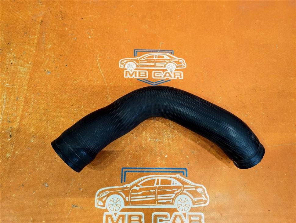 Патрубок интеркулера MERCEDES-BENZ V-класс W639 (2003 - 2014) фото 1 — Разборка Мерседес