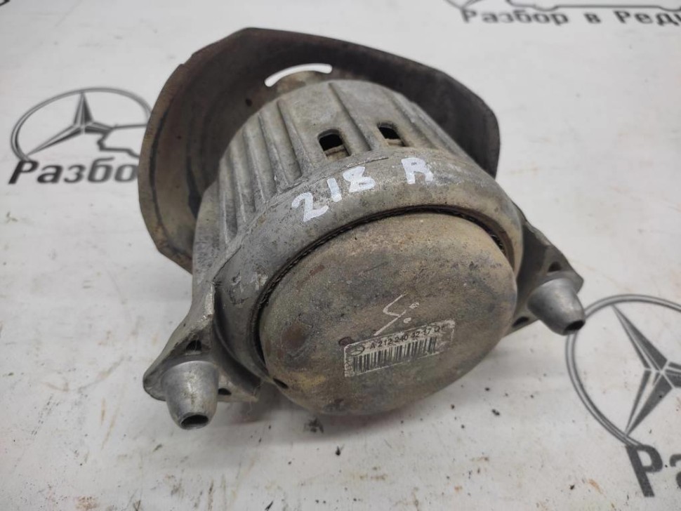 Опора двигателя MERCEDES-BENZ CLS-класс C218/X218 (2010 - 2014) фото 1 — Разборка Мерседес