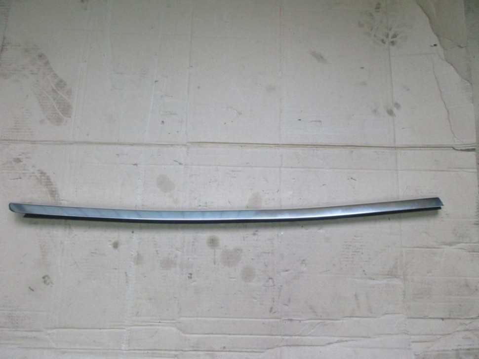 Молдинг стекла двери MERCEDES-BENZ S-класс W222/C217/A217 (2013 - 2017) фото 1 — Разборка Мерседес