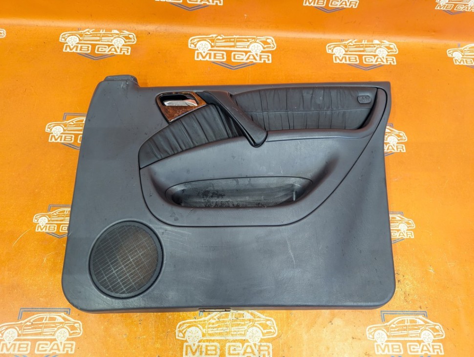 Карта двери передняя правая MERCEDES-BENZ M-класс W163 рестайлинг (2001 - 2005) фото 1 — Разборка Мерседес