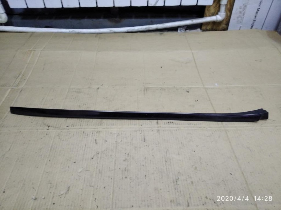 Молдинг лобового стекла MERCEDES-BENZ C-класс W203/S203/CL203 (2000 - 2004) фото 1 — Разборка Мерседес